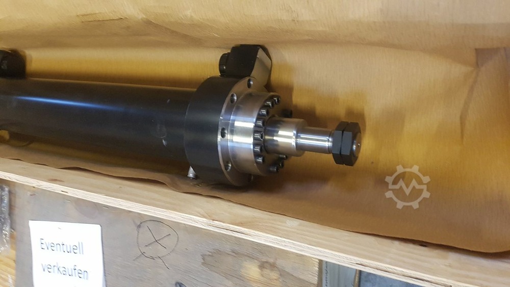 3894720-2-1539805587