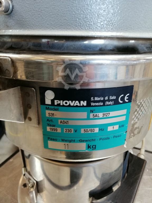 4101083-4-1567798924