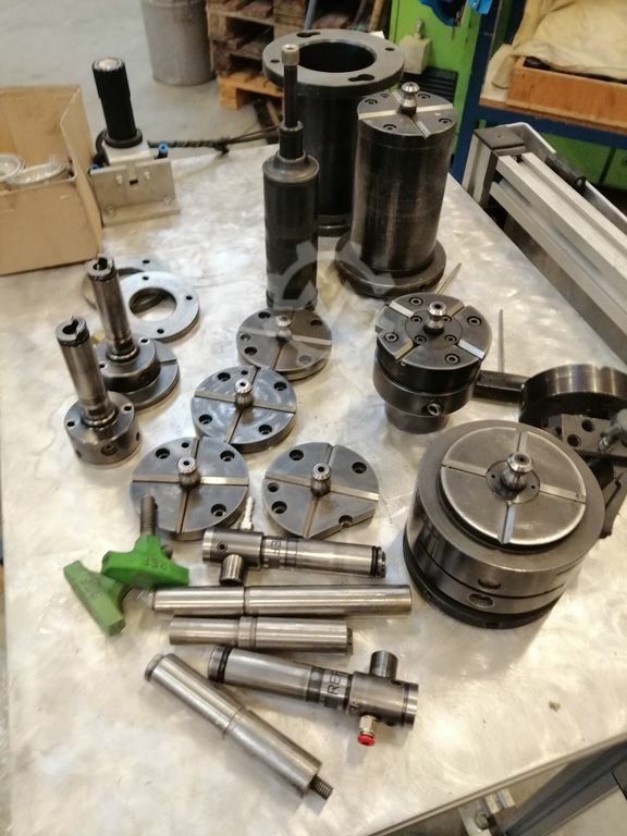 4492322-5-1590695522-1