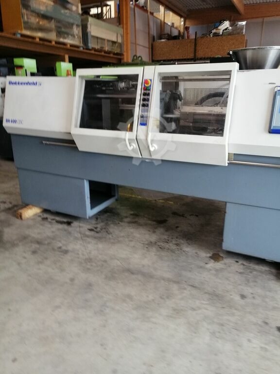 6040102-8-1636099817-3