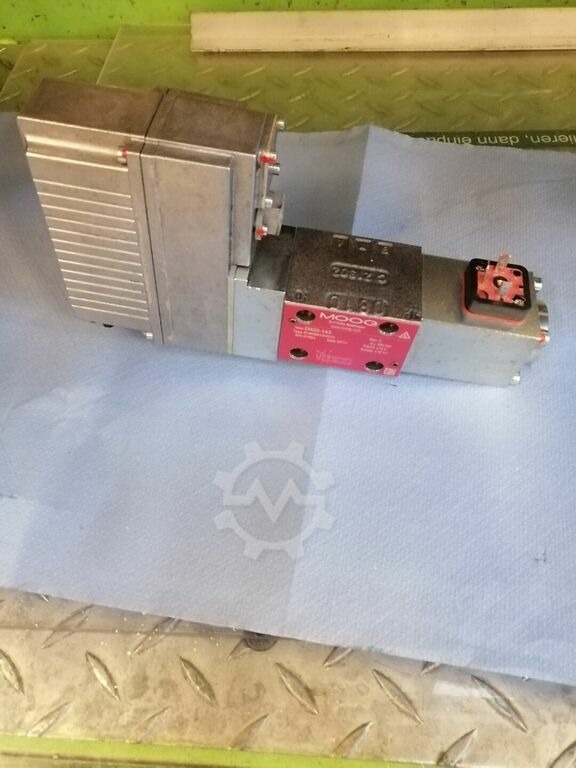 6463489-13-1637611685