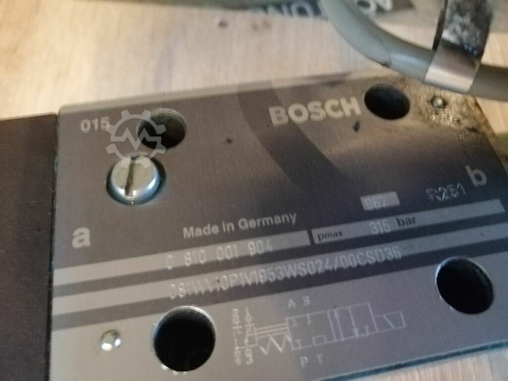 6463495-4-1637612162