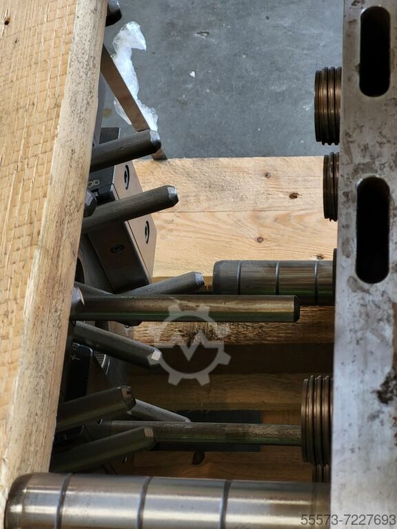 7227693-4-1656960964-2