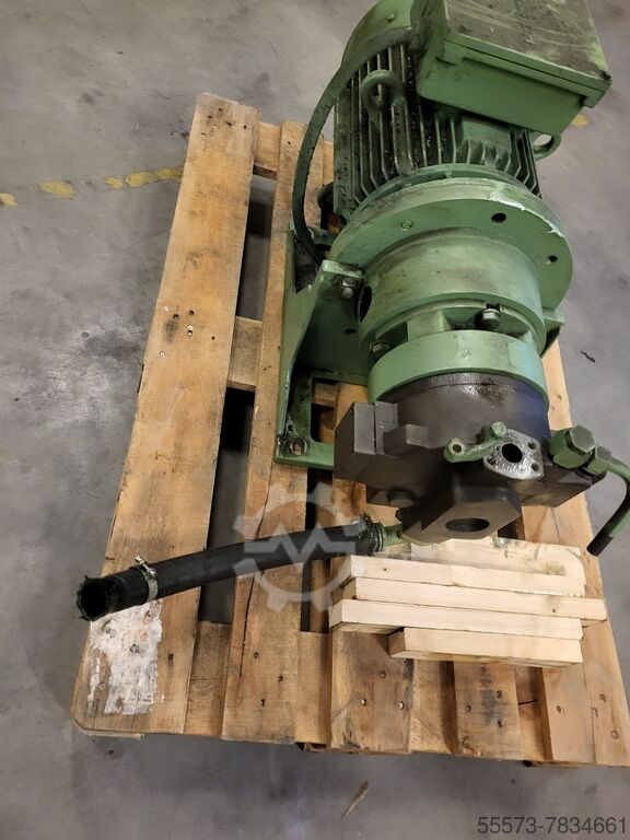 7834661-3-1671206165