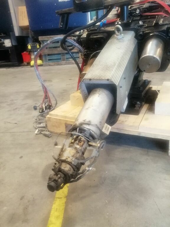 6433705-1637006641-1